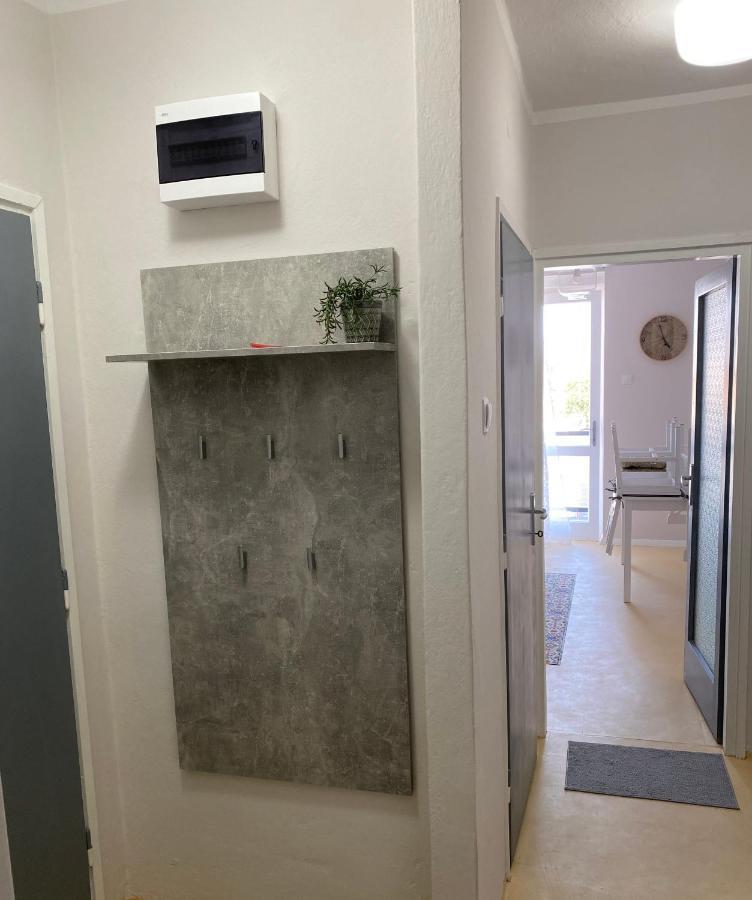 Apartman Colapis- Self Check In, Free Parking, Premium Location! Karlovac Exterior photo